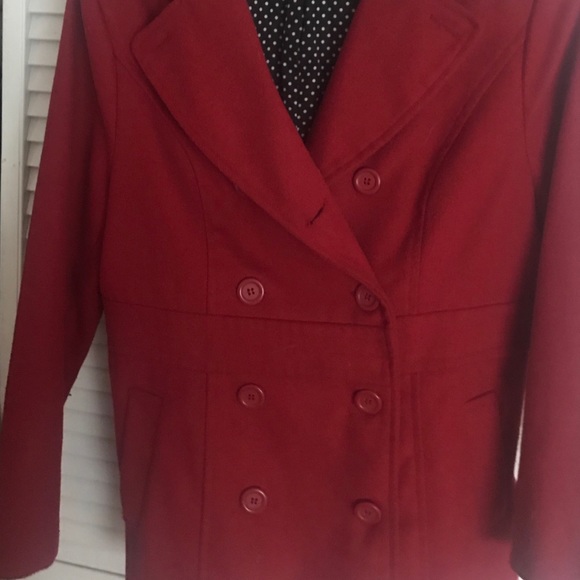 Red wool coat - Picture 2 of 3